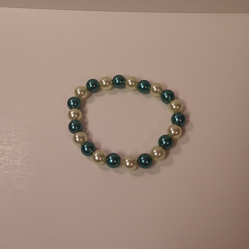 lime green and blue green bracelet💚💙